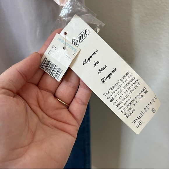 Vintage Etienne NWT Dead stock Pink Floral Embellished Top S - Picture 6 of 9